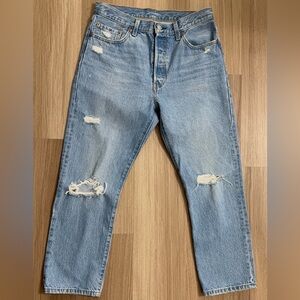 Levi's Light Blue Jeans with Tan Label
